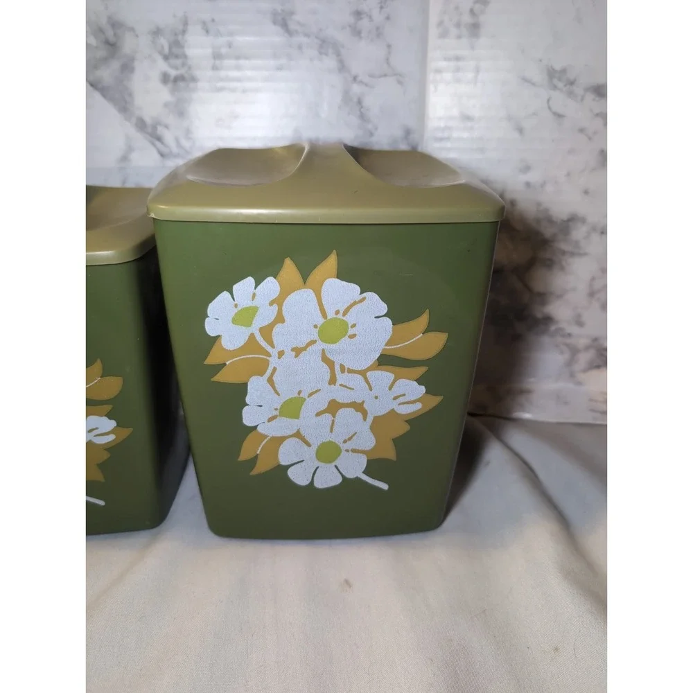 Vintage Flower Avocado Green Canister Set Kitchen Groovy Retro Country MCM